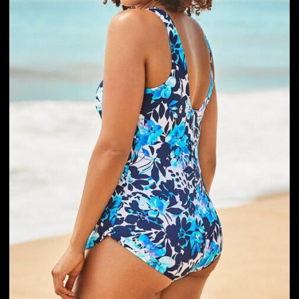 Swimsuits For All NWT Sarong-Front One-Piece Swimsuit, 16 - Picture 4 of 10